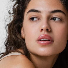 Pele Mista A Oleosa E Sensivel